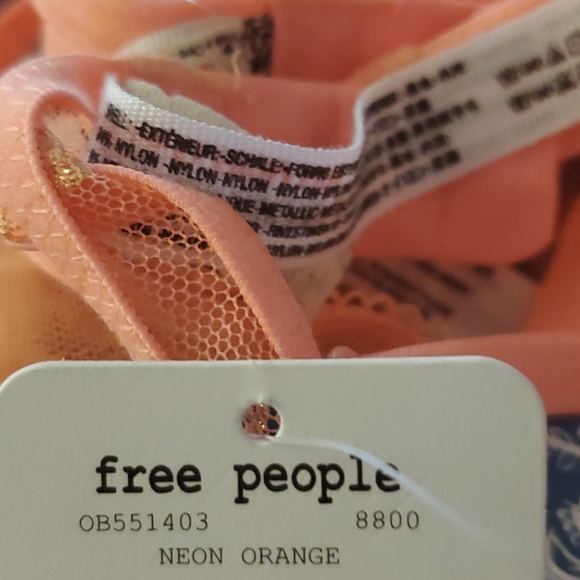 57. 🆕️ Free People Star Mesh Triangle Underwire Bra - Picture 8 of 10